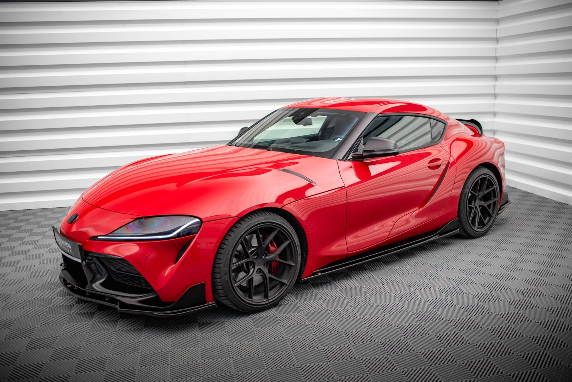 Maxton Design Difusores de taloneras laterales V.3 para Toyota Supra Mk5 - imagen 1