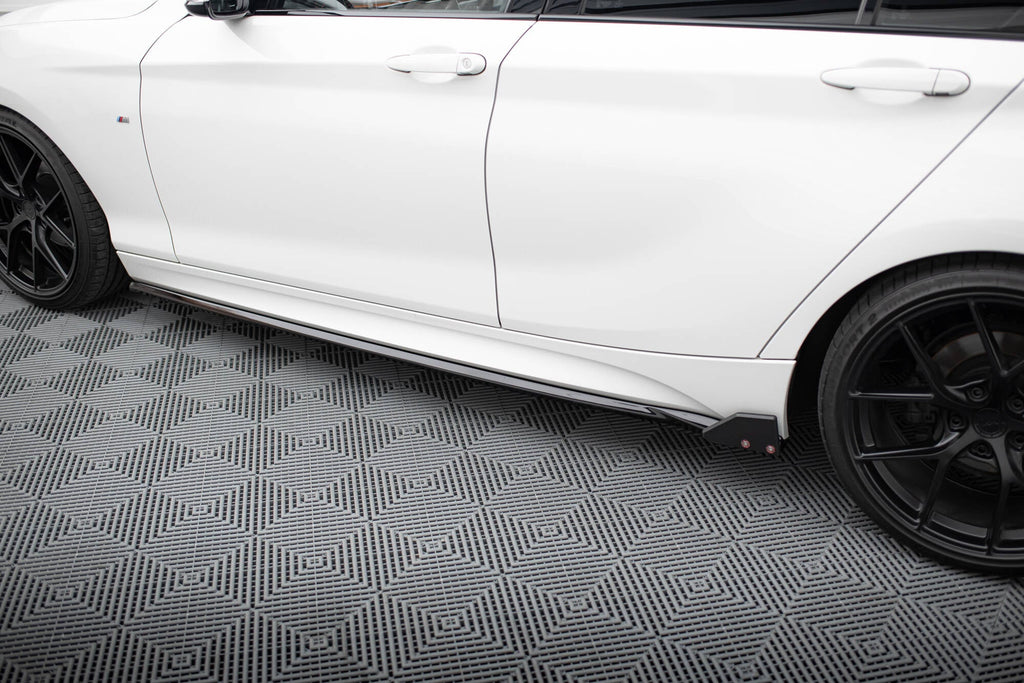 Maxton Design Difusores de taloneras laterales V.4 + Flaps para BMW 1 M-Pack / M140i F20 Facelift - imagen 3