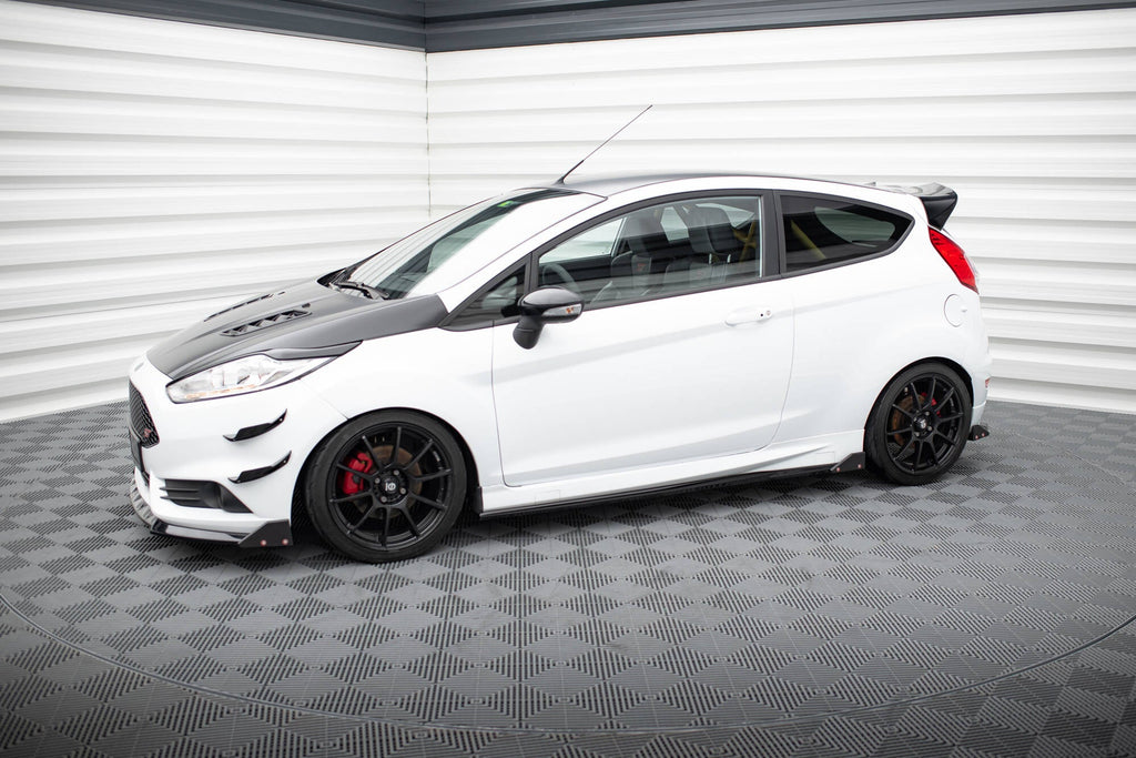 Maxton Design Difusores de taloneras laterales V.4 + Flaps para Ford Fiesta ST / ST-Line Mk7 - imagen 2