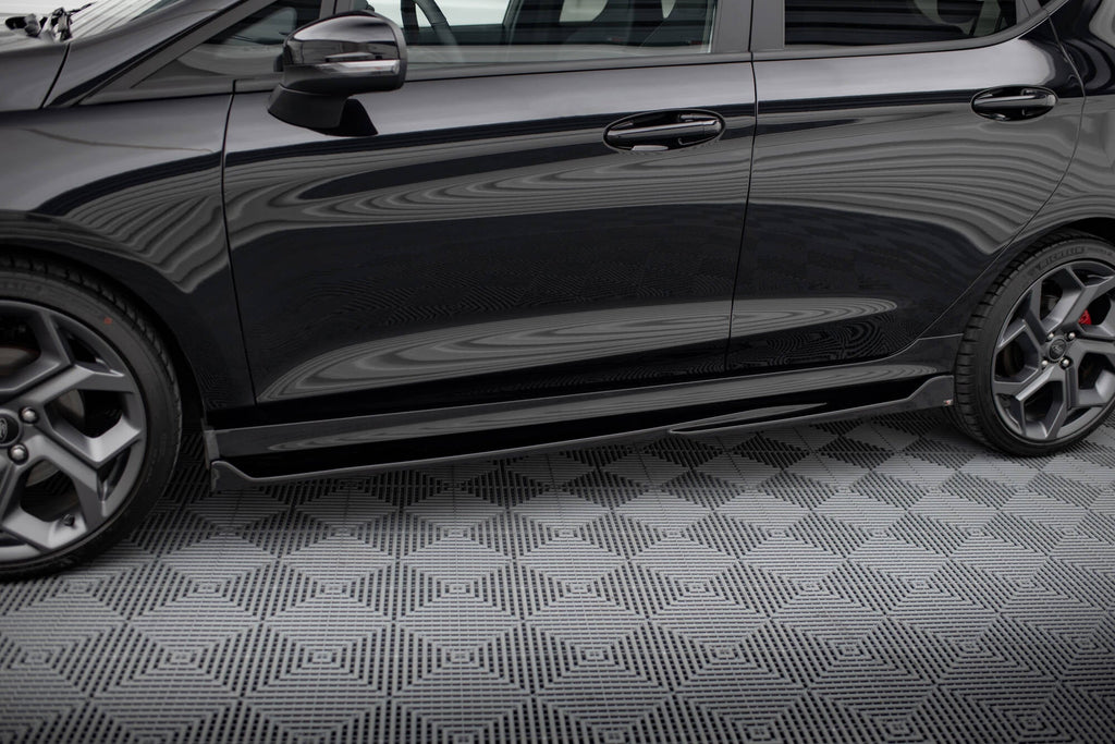 Maxton Design Difusores de taloneras laterales V.4 para Ford Fiesta Mk8 ST / ST-Line - imagen 1