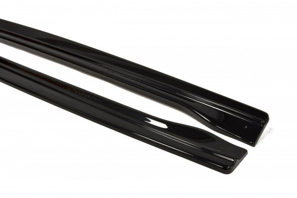 Maxton Design Difusores de taloneras laterales para Volkswagen Passat CC R36 RLINE (Preface) - imagen 4