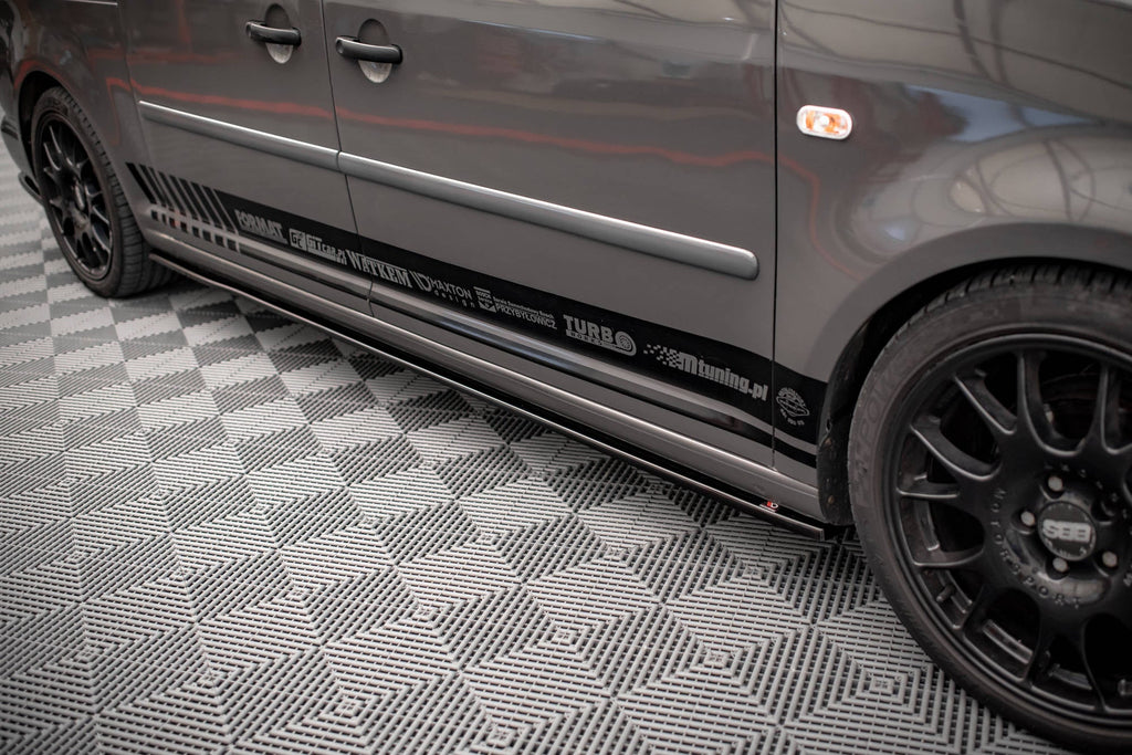 Maxton Design Difusores de taloneras laterales para Volkswagen Caddy Long Mk3 Facelift - imagen 1