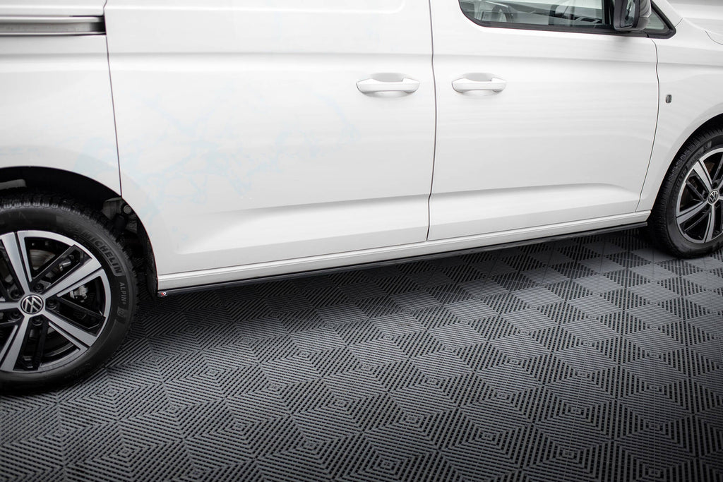 Maxton Design Difusores de taloneras laterales para Volkswagen Caddy Maxi Mk5 - imagen 1