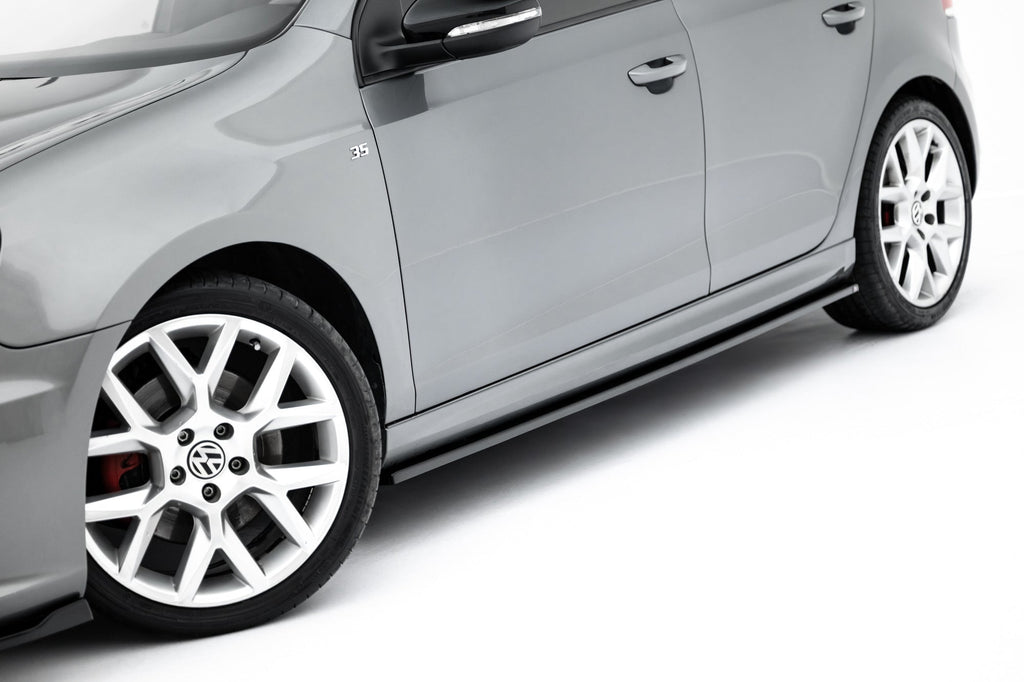 Maxton Design Difusores de taloneras laterales para Volkswagen Golf GTI 35th / R20 Mk6 - imagen 1