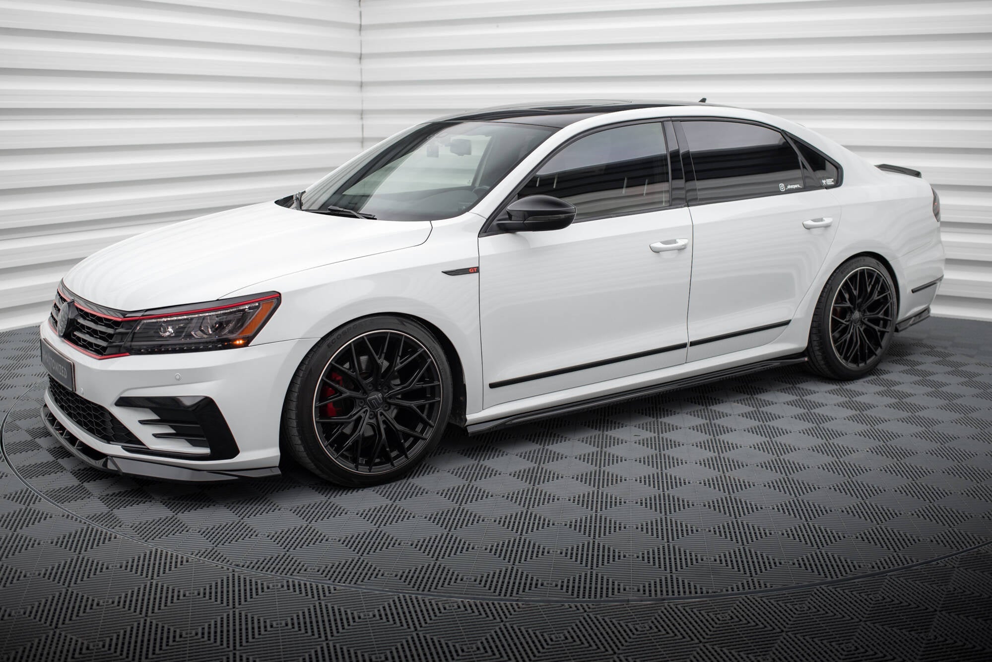 Maxton Design Difusores de taloneras laterales para Volkswagen Passat GT B8 Facelift USA - imagen 2