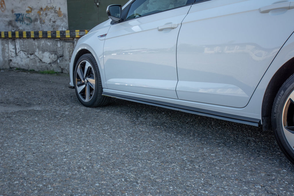 Maxton Design Difusores de taloneras laterales para Volkswagen Polo GTI / R-line Mk6 - imagen 8