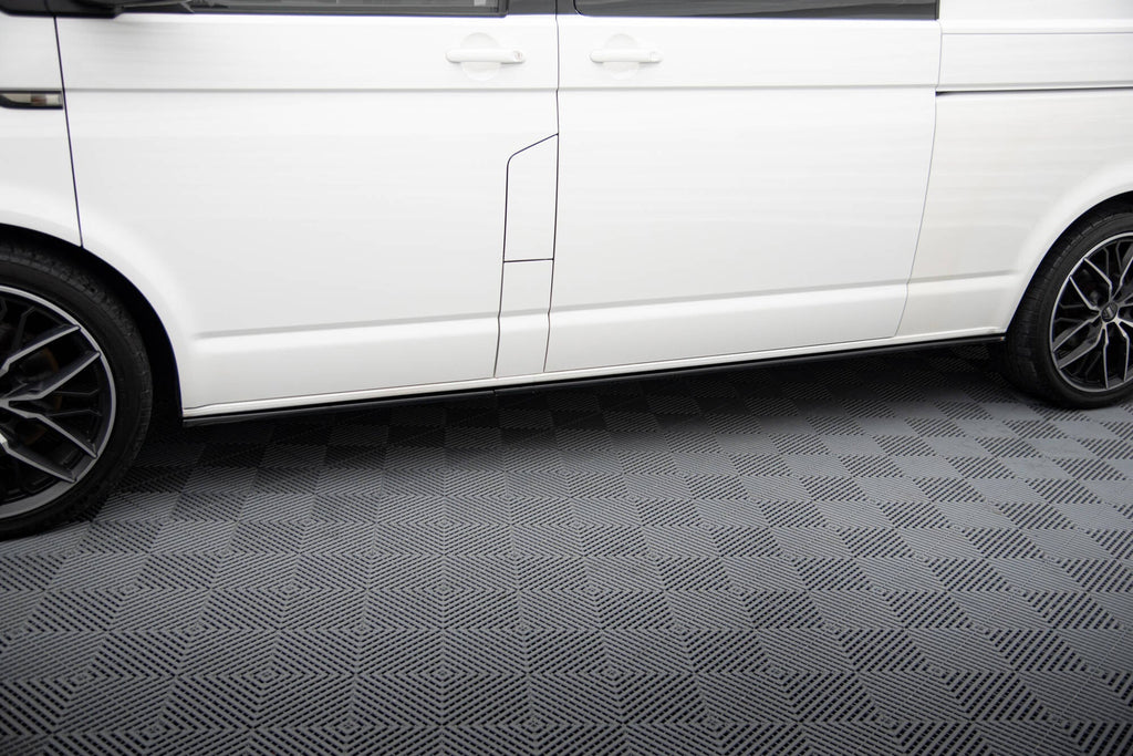 Maxton Design Difusores de taloneras laterales para Volkswagen T6 / T6.1 Long - imagen 1