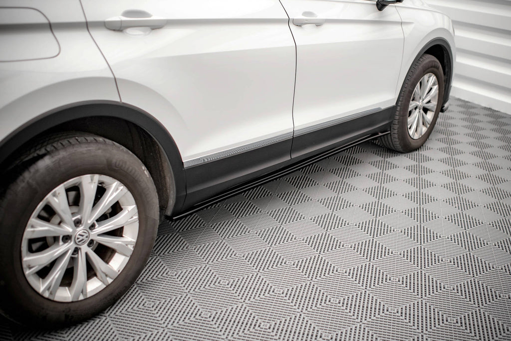 Maxton Design Difusores de taloneras laterales para Volkswagen Tiguan Mk2 - imagen 2