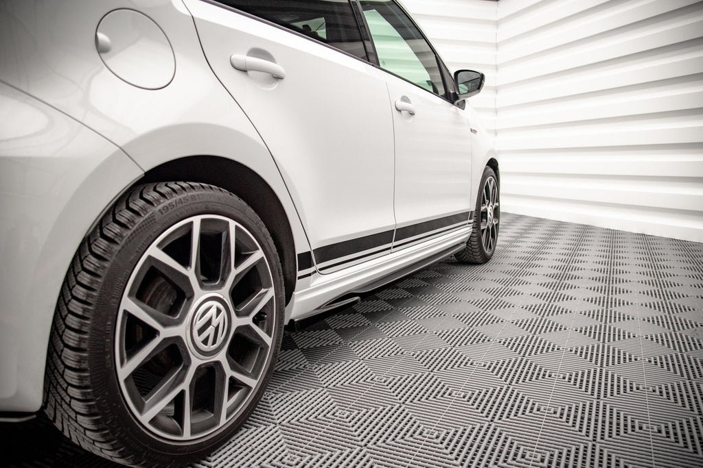 Maxton Design Difusores de taloneras laterales para Volkswagen Up GTI - imagen 1