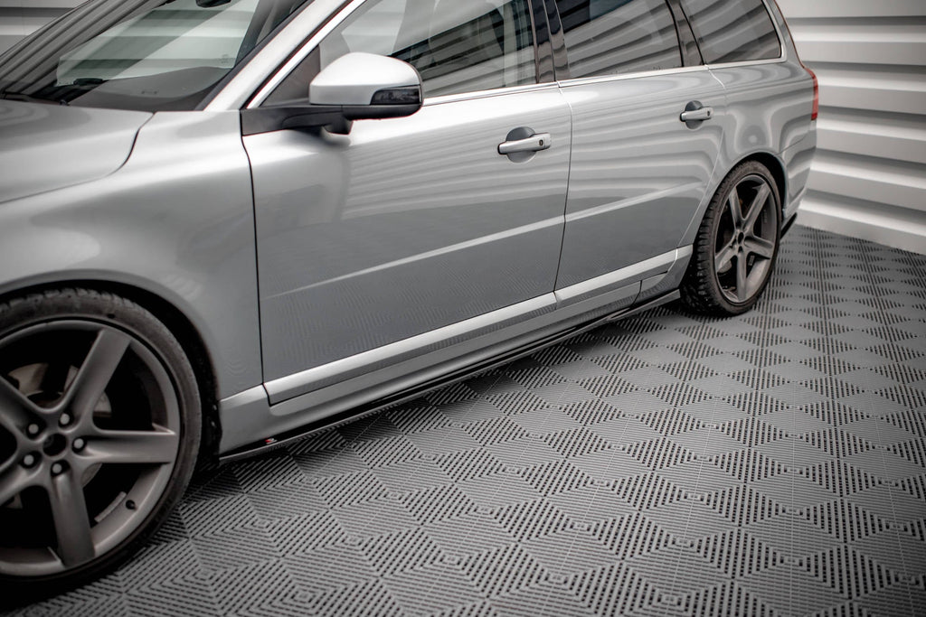 Maxton Design Difusores de taloneras laterales para Volvo V70 Mk3 - imagen 1