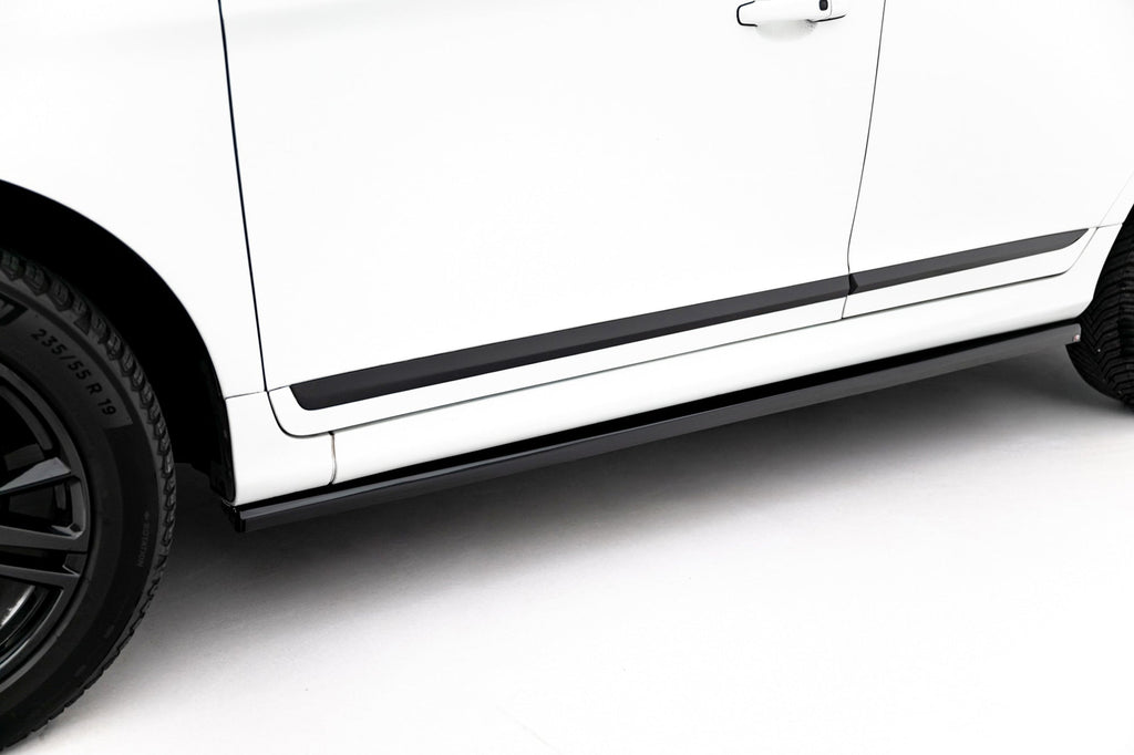 Maxton Design Difusores de taloneras laterales para Volvo XC60 Mk1 Facelift - imagen 3