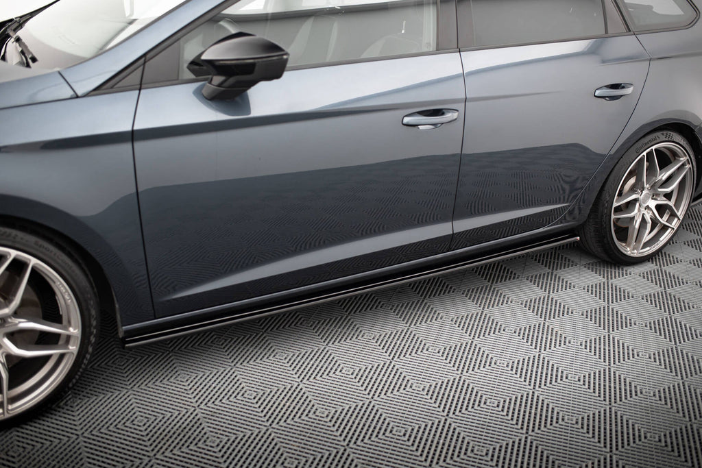 Maxton Design Difusores de taloneras laterales V.1 para Seat Leon Mk3 Cupra/ FR Facelift - imagen 1