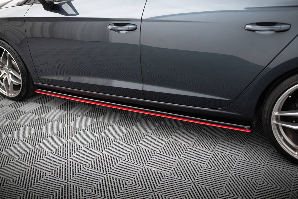 Maxton Design Difusores de taloneras laterales V.3 para Seat Leon Mk3 Cupra/ FR Facelift - imagen 3