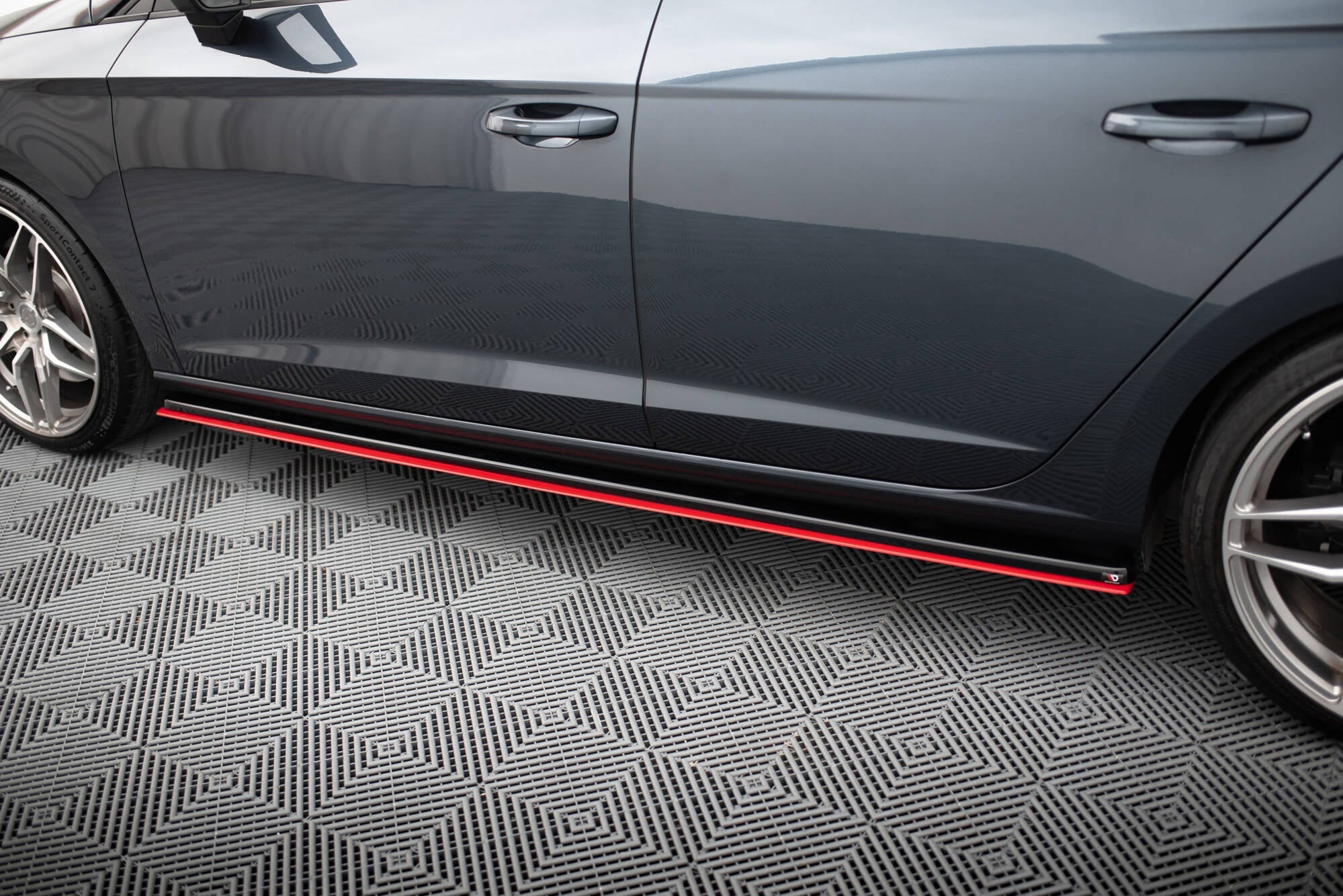 Maxton Design Difusores de taloneras laterales V.3 para Seat Leon Mk3 Cupra/ FR Facelift - imagen 3