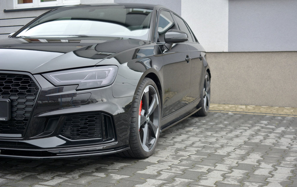 Maxton Design Difusores de taloneras laterales para Audi RS3 Sportback 8V Facelift - imagen 3