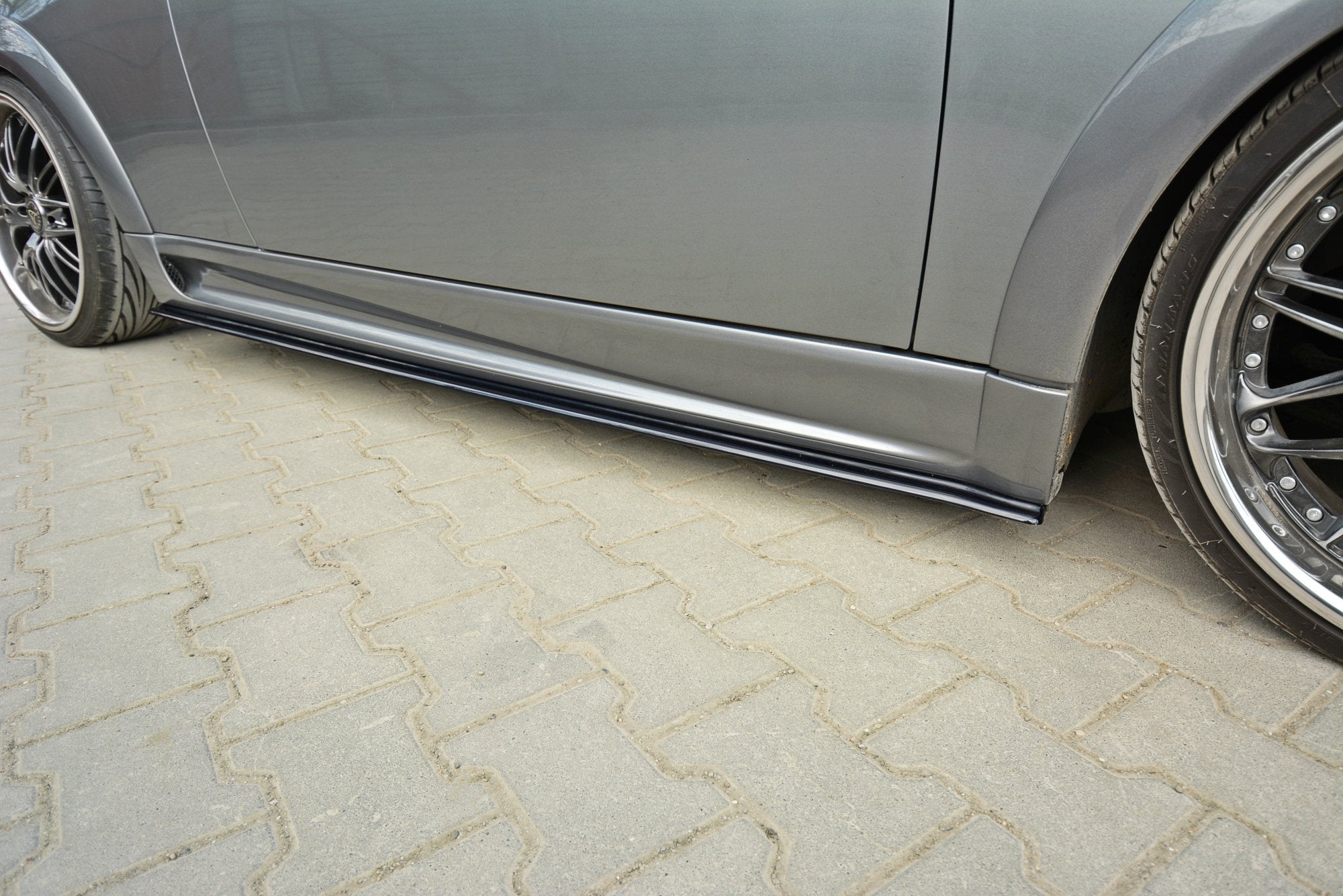 Maxton Design Difusores de taloneras laterales para Mini R53 Cooper S JCW - imagen 4