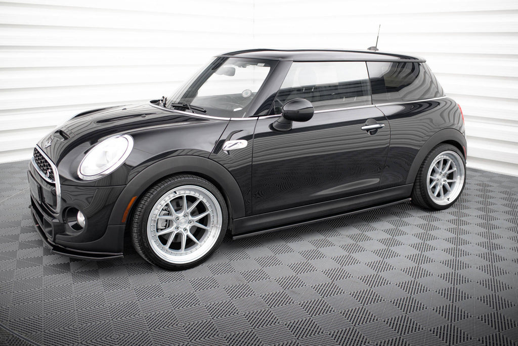 Maxton Design Difusores de taloneras laterales para Mini Cooper S F56 / F56 Facelift - imagen 1