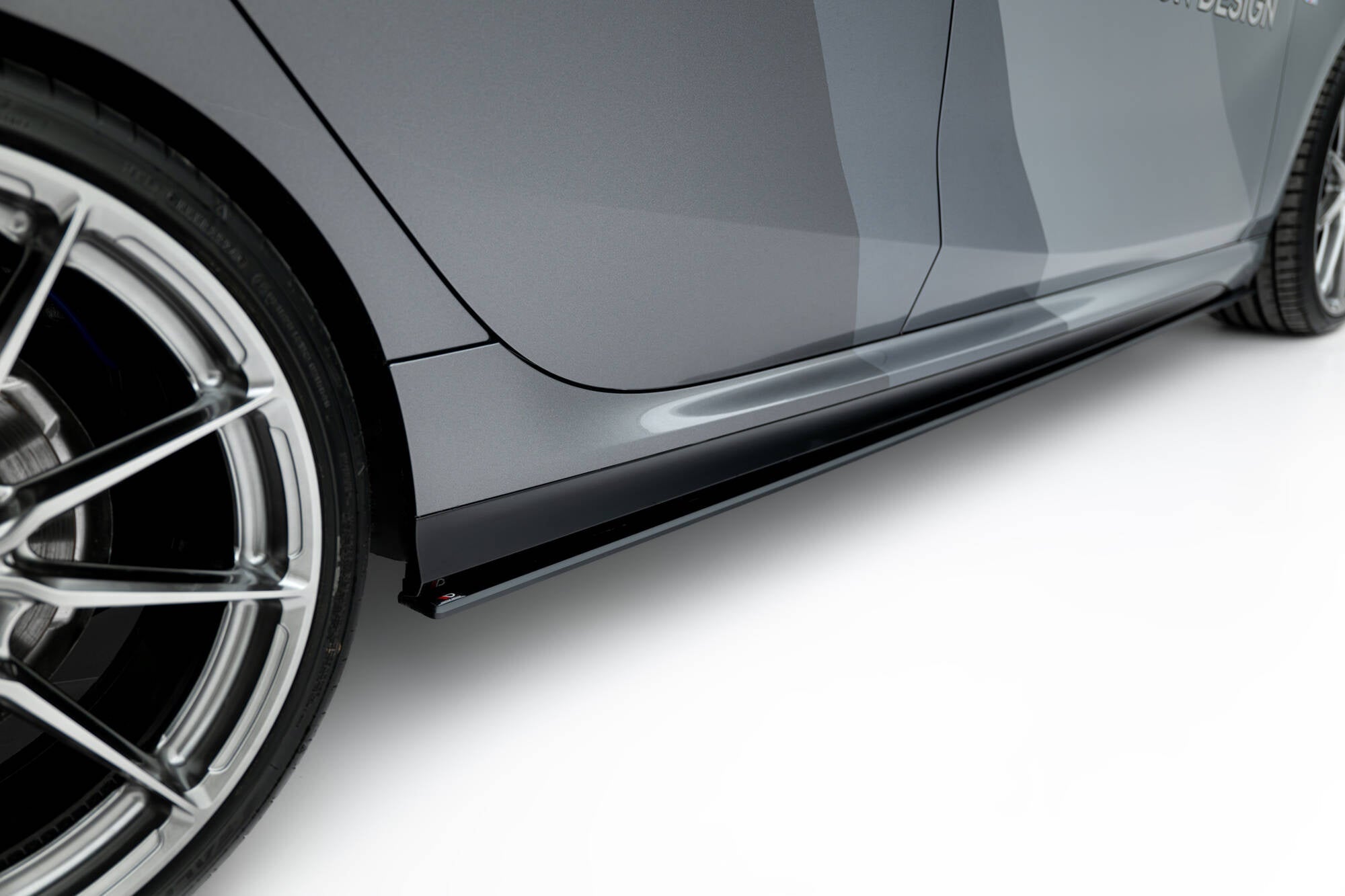 Maxton Design Street Pro Side Skirts Diffusers para BMW M135i F70 - imagen 4