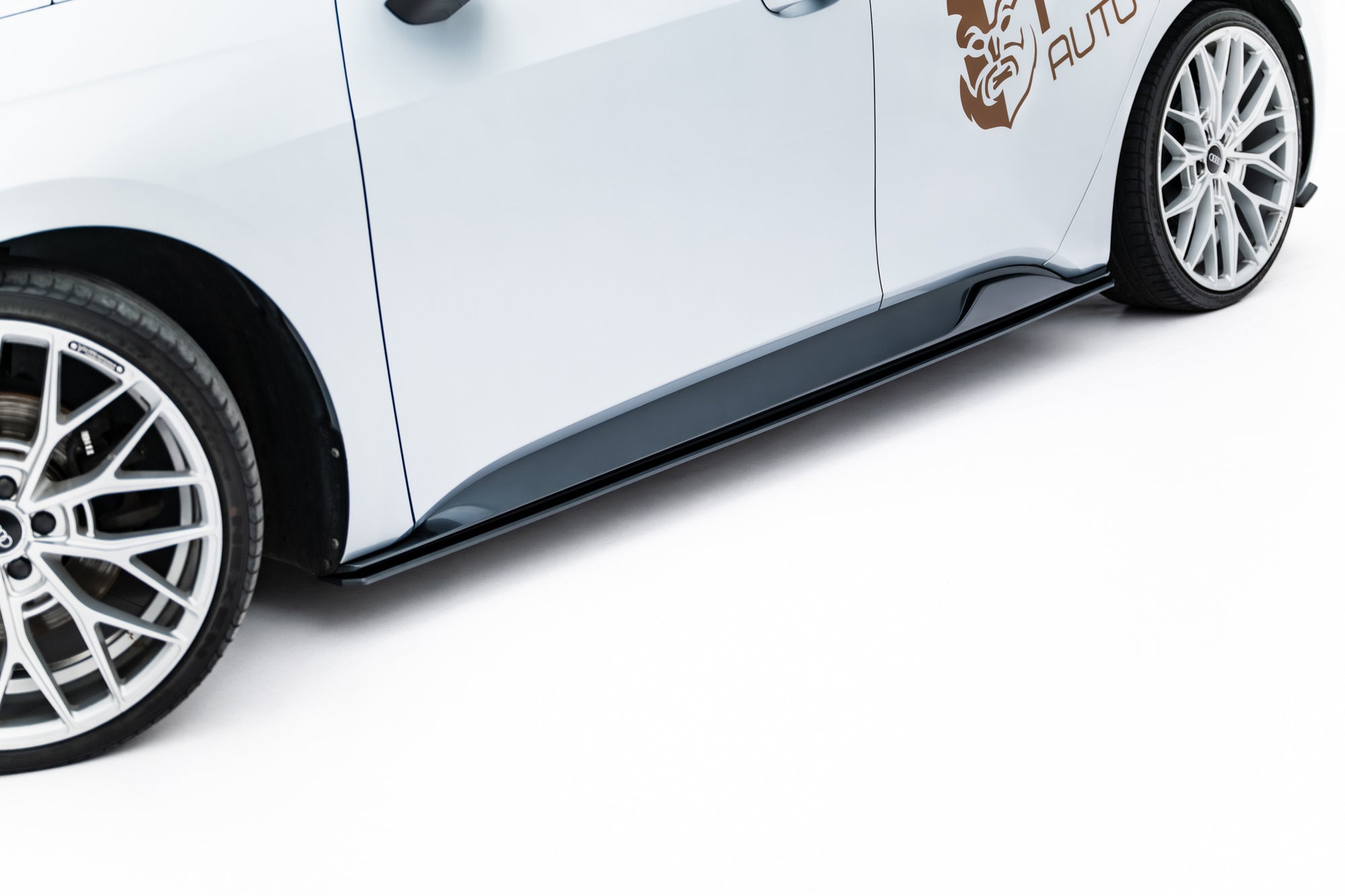 Maxton Design Street Pro Side Skirts Diffusers para Cupra Born Mk1 - imagen 4