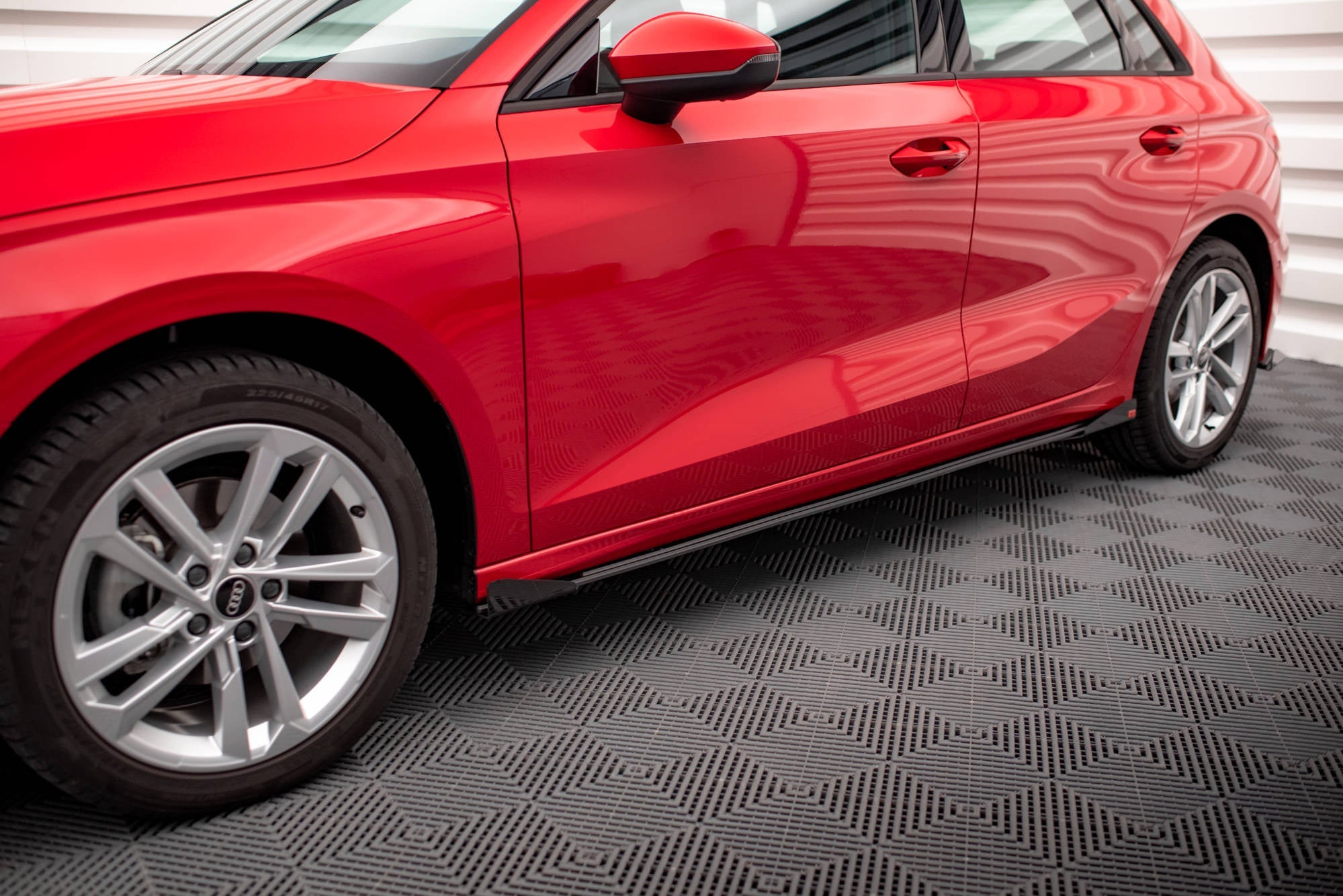Maxton Design Street Pro Side Skirts Diffusers + Flaps para Audi A3 8Y - imagen 1