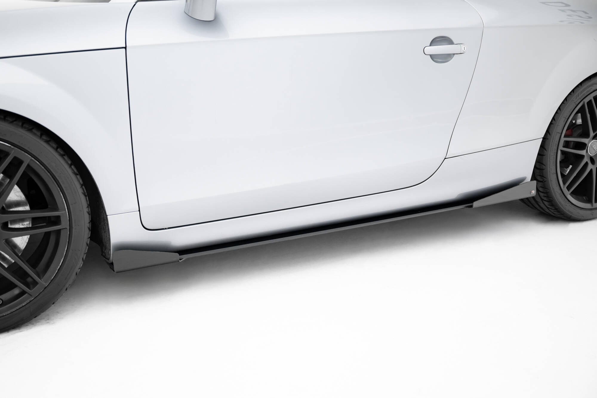 Maxton Design Street Pro Side Skirts Diffusers + Flaps para Audi TT S / TT S-Line 8J Facelift - imagen 1