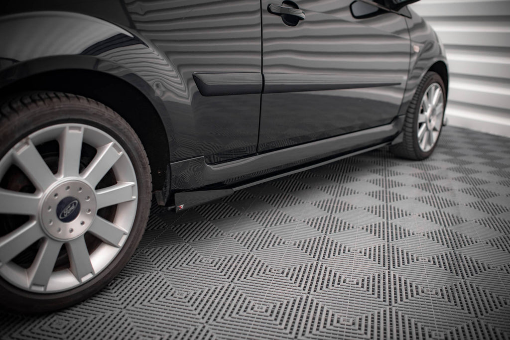 Maxton Design Street Pro Side Skirts Diffusers + Flaps para Ford Fiesta ST Mk6 - imagen 3