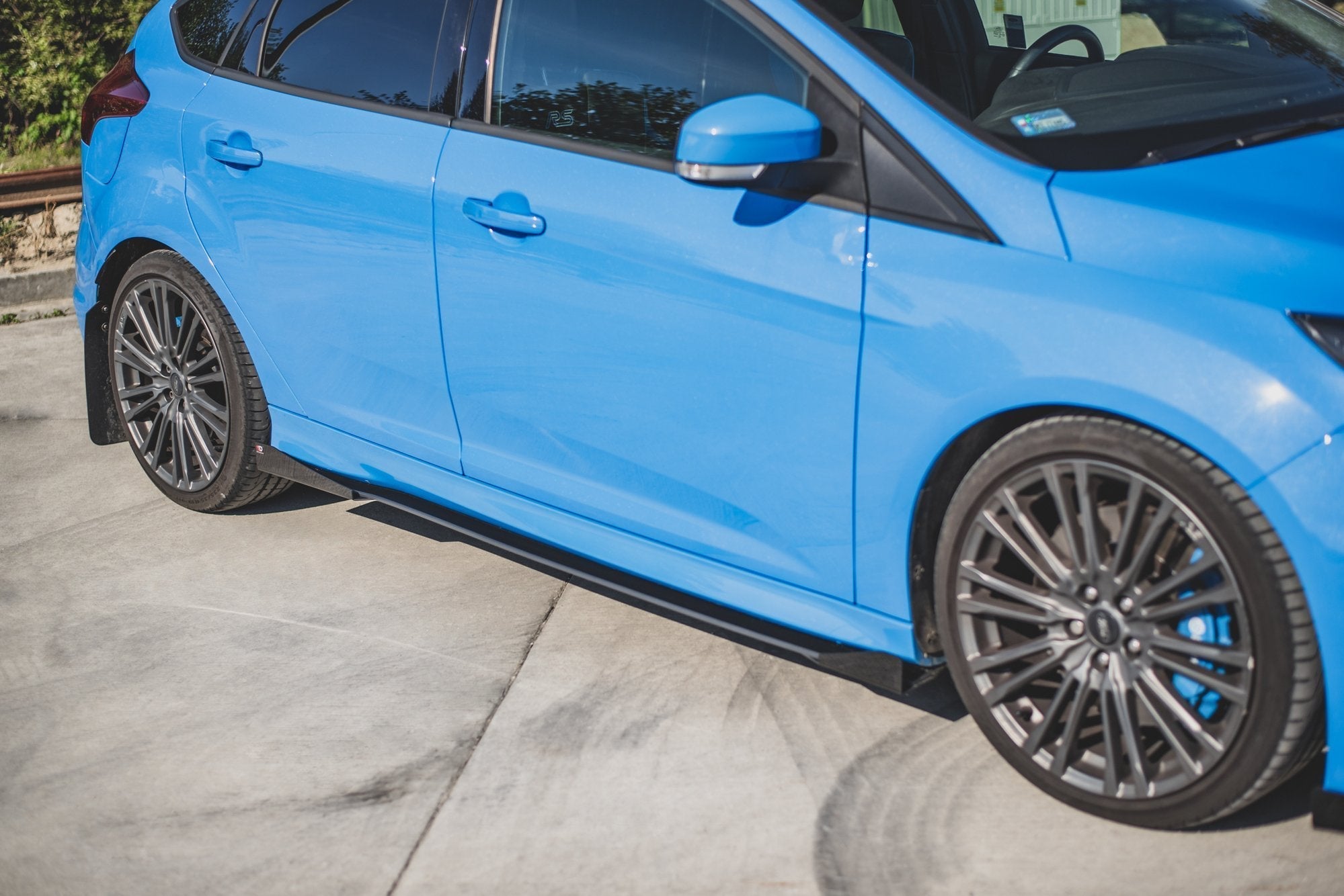 Maxton Design Street Pro Side Skirts Diffusers + Flaps para Ford Focus RS Mk3 - imagen 1