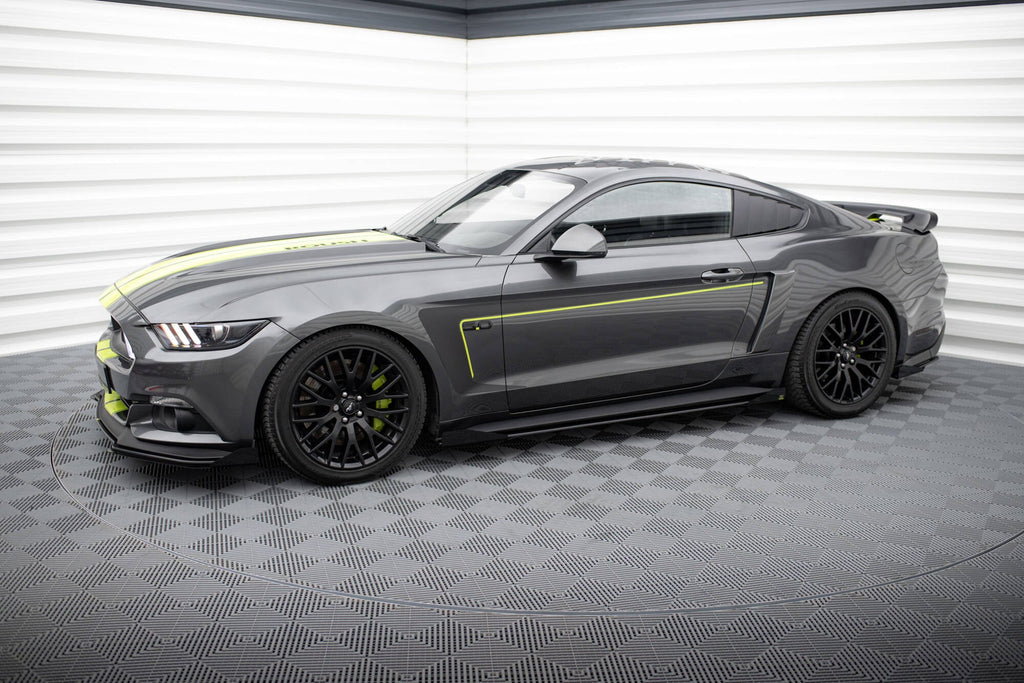 Maxton Design Street Pro Side Skirts Diffusers + Flaps para Ford Mustang GT Mk6 - imagen 2