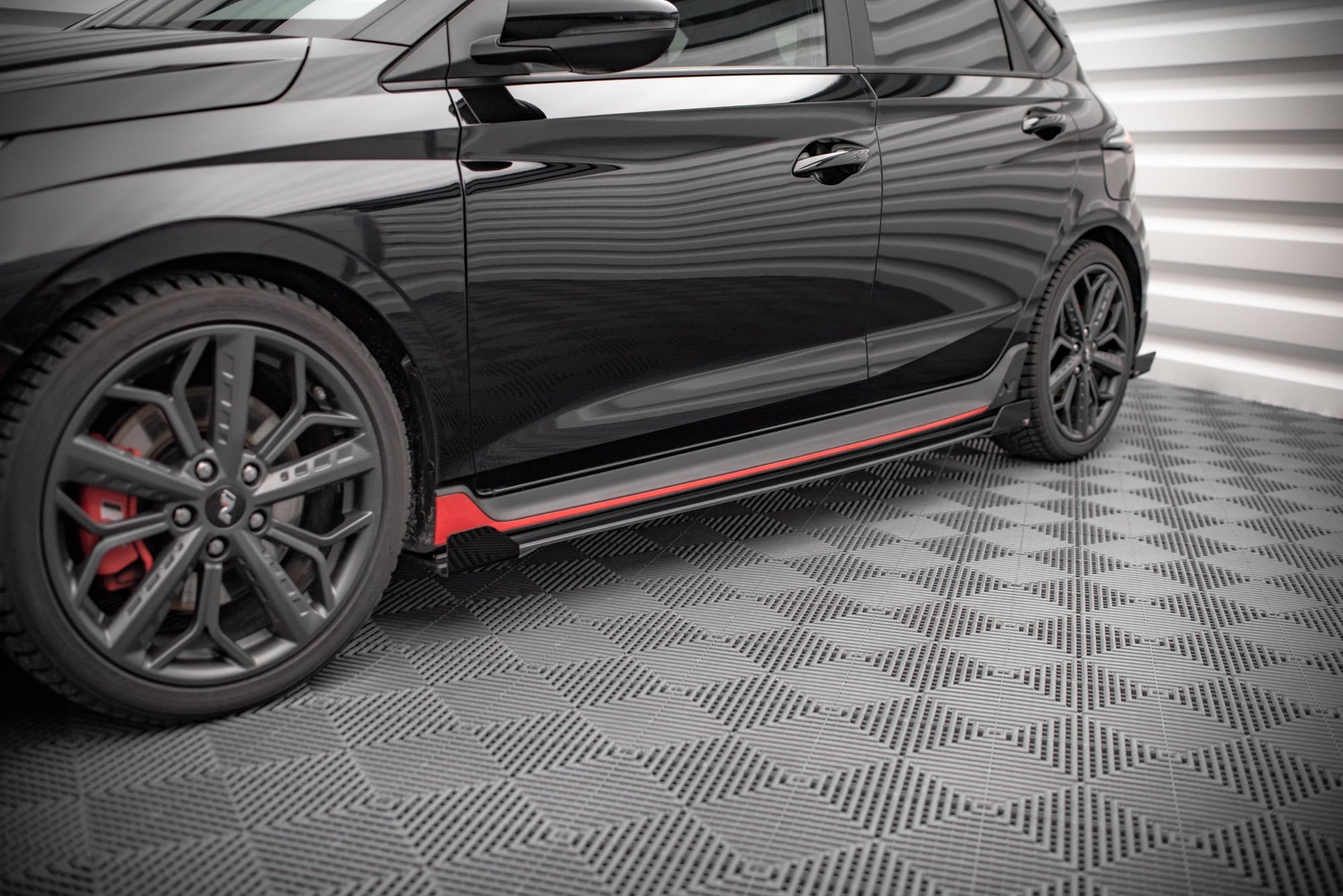 Maxton Design Street Pro Side Skirts Diffusers + Flaps para Hyundai I20 N Mk3 - imagen 1