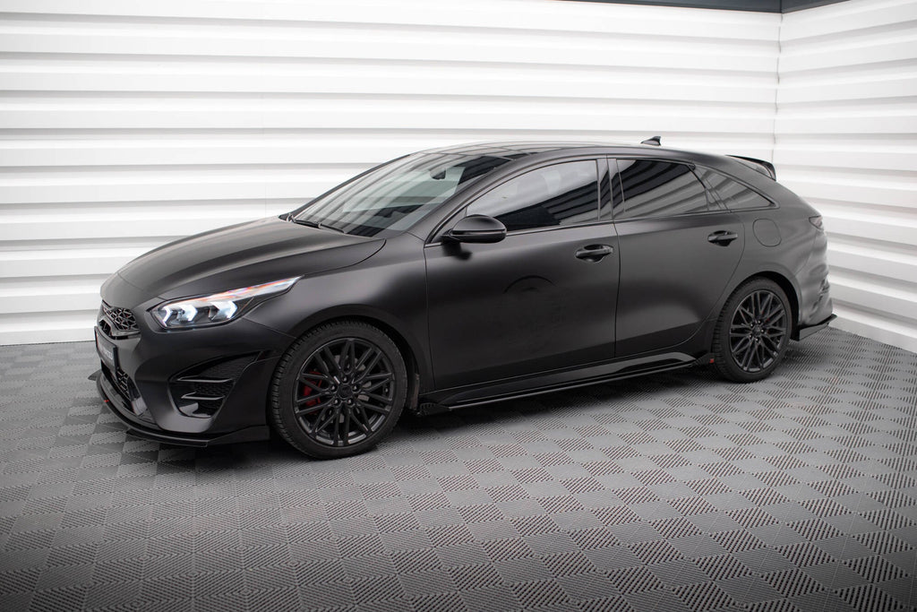 Maxton Design Street Pro Side Skirts Diffusers + Flaps para Kia Proceed GT / GT-Line Mk1 Facelift / Ceed GT Mk3 Facelift - imagen 2