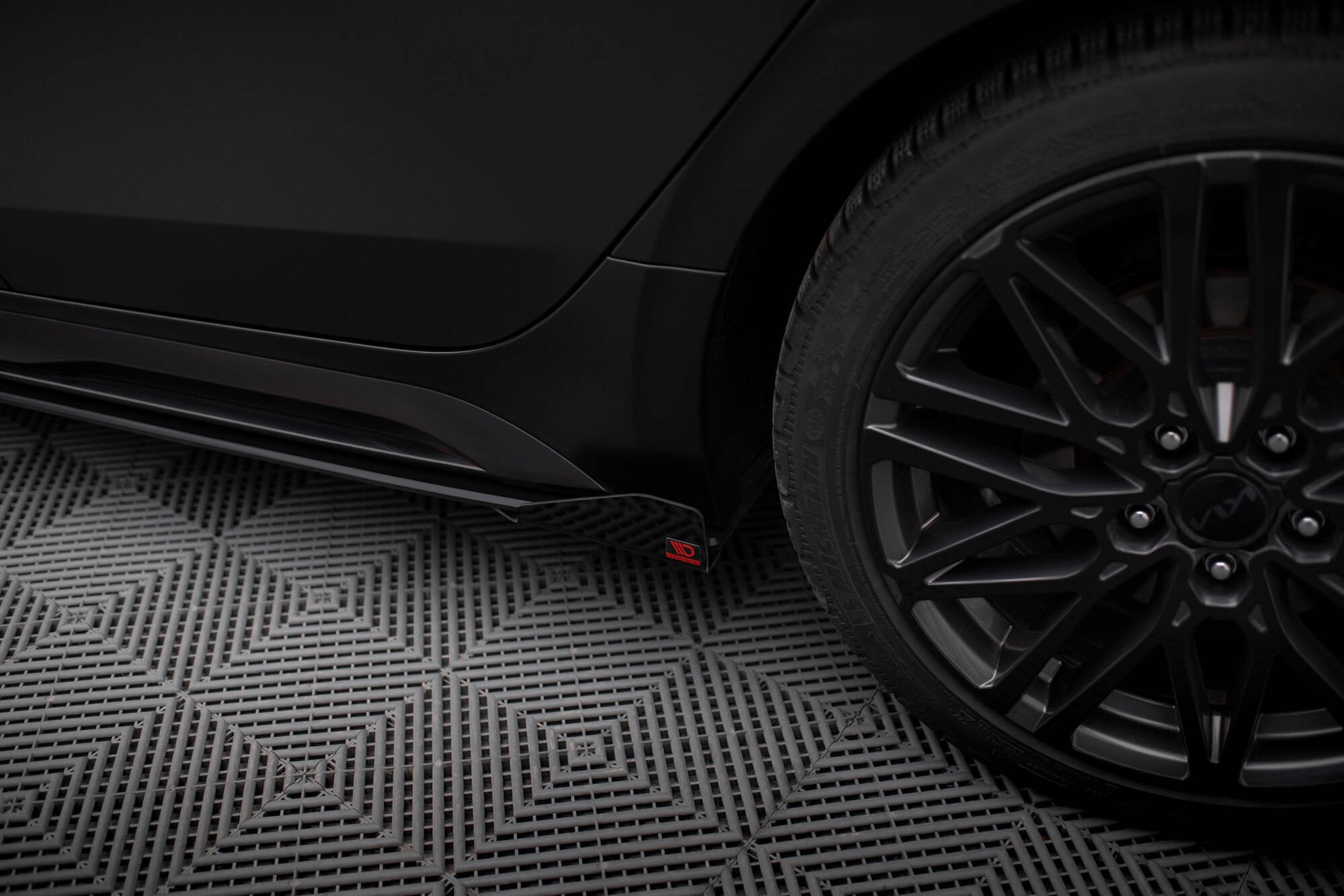 Maxton Design Street Pro Side Skirts Diffusers + Flaps para Kia Proceed GT / GT-Line Mk1 Facelift / Ceed GT Mk3 Facelift - imagen 4