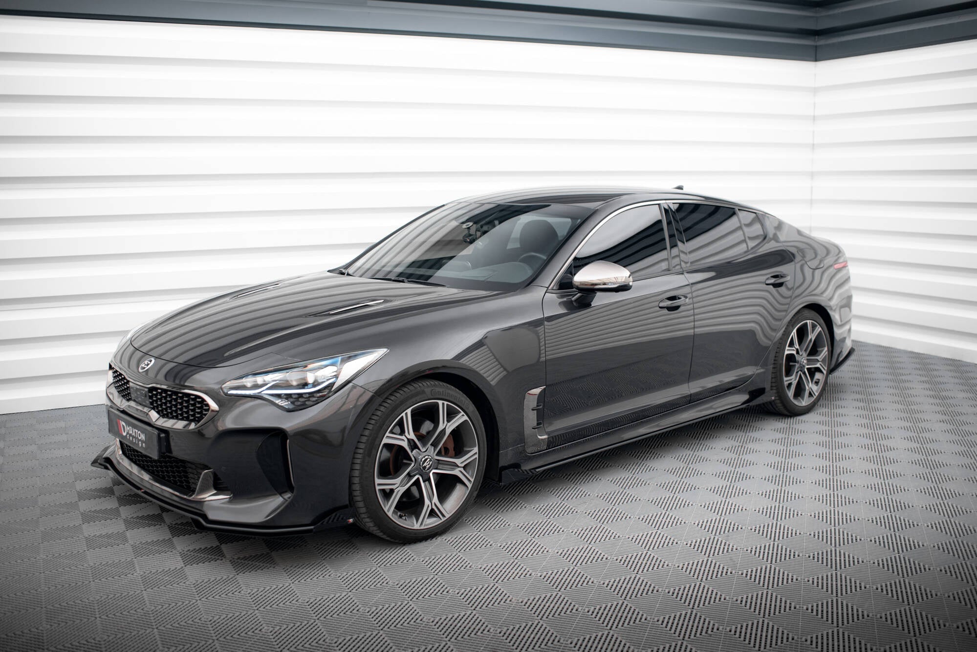 Maxton Design Street Pro Side Skirts Diffusers + Flaps para Kia Stinger GT / GT-Line / Standard Mk1 - imagen 2