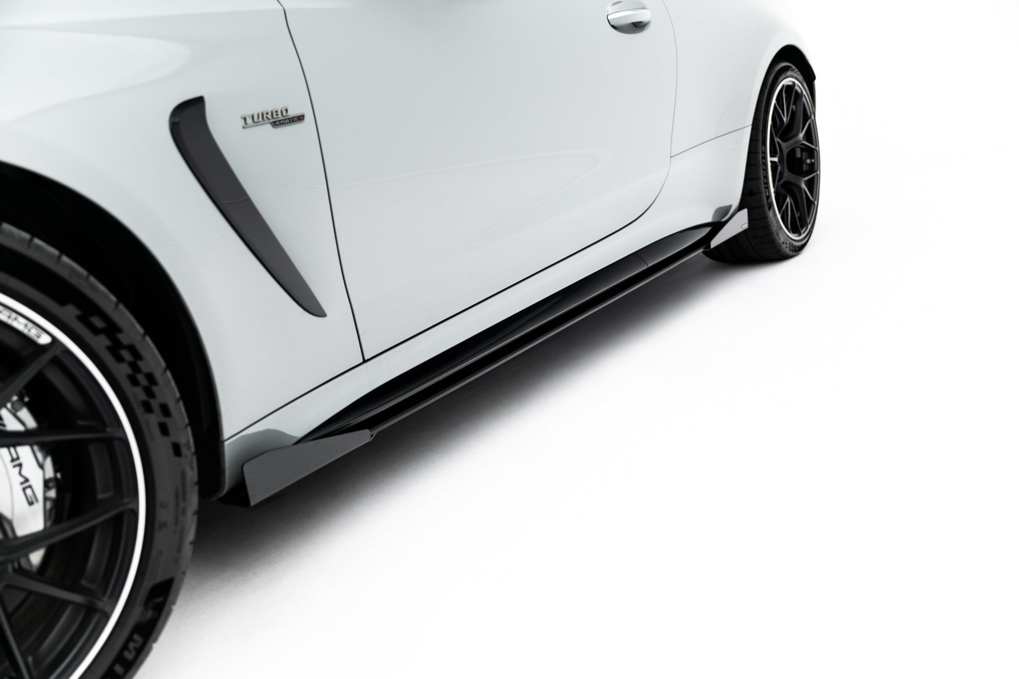 Maxton Design Street Pro Side Skirts Diffusers + Flaps para Mercedes-AMG CLE 53 Aero C236 - imagen 4
