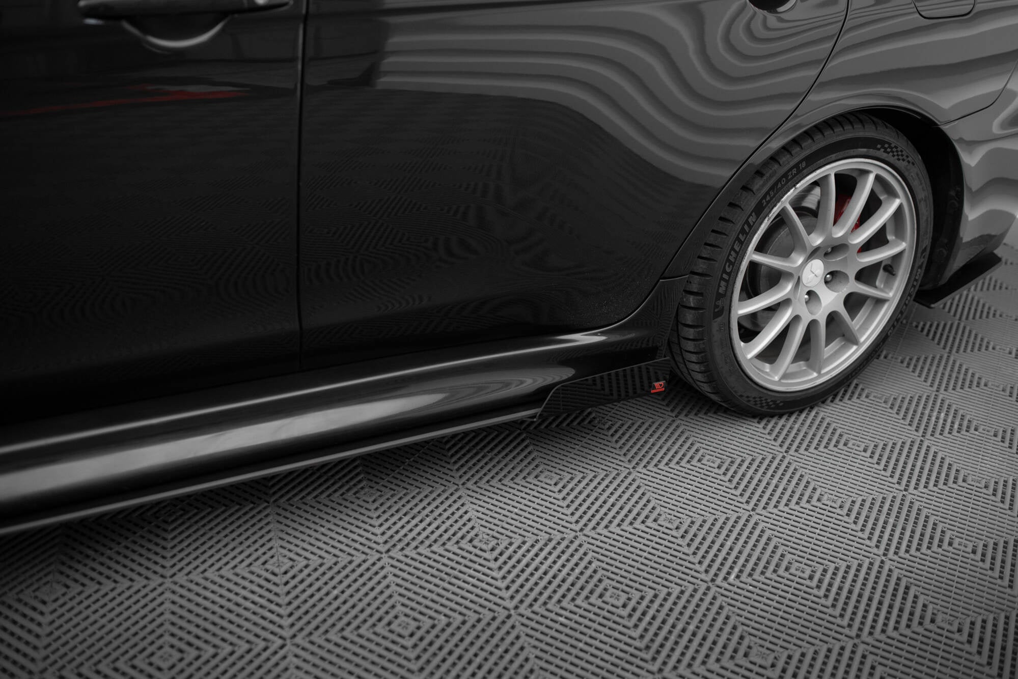 Maxton Design Street Pro Side Skirts Diffusers + Flaps para Mitsubishi Lancer EVO X - imagen 4