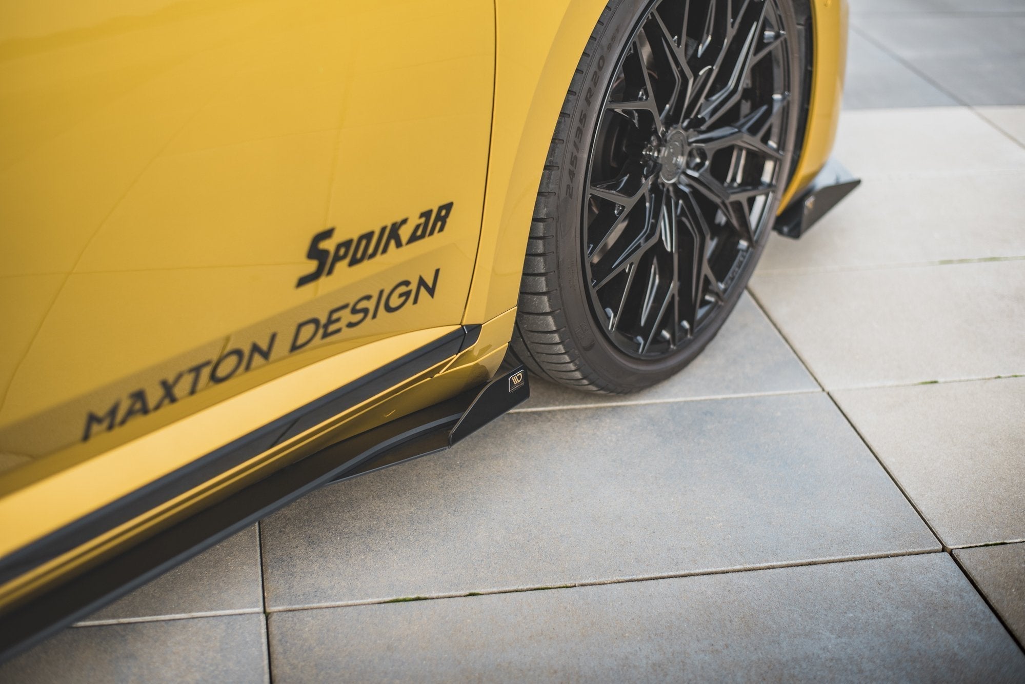 Maxton Design Street Pro Side Skirts Diffusers + Flaps para Volkswagen Arteon R-Line Sedan / Shooting Brake Mk1 - imagen 2