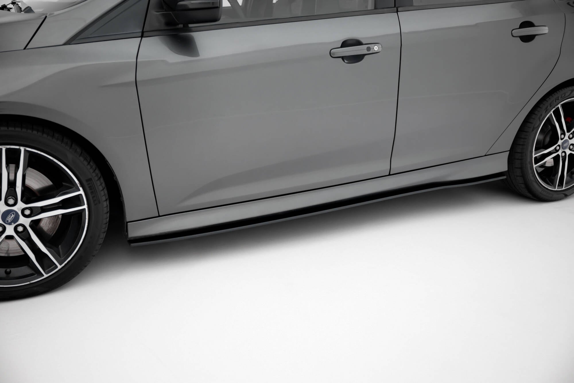 Maxton Design Street Pro Side Skirts Diffusers para Ford Focus ST Mk3 Facelift - imagen 1