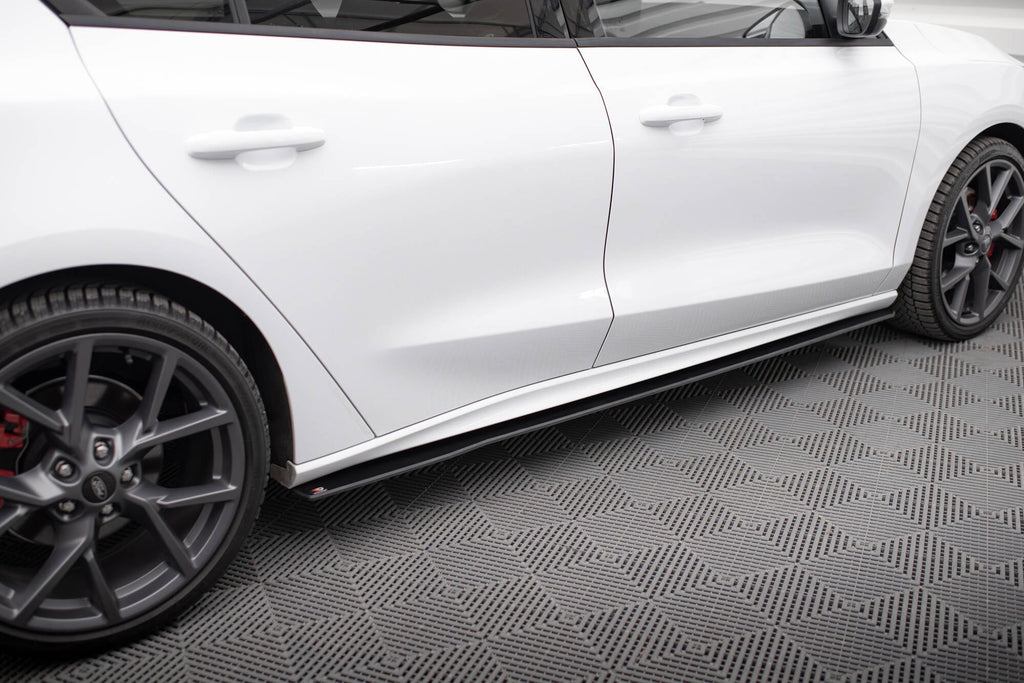 Maxton Design Street Pro Side Skirts Diffusers para Ford Focus ST / ST-Line Mk4 - imagen 1