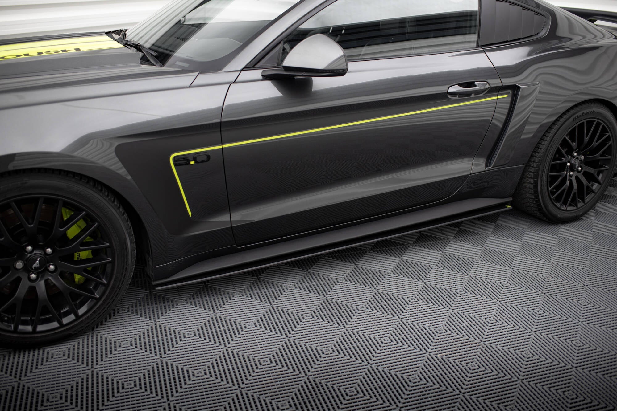 Maxton Design Street Pro Side Skirts Diffusers para Ford Mustang GT Mk6 - imagen 1