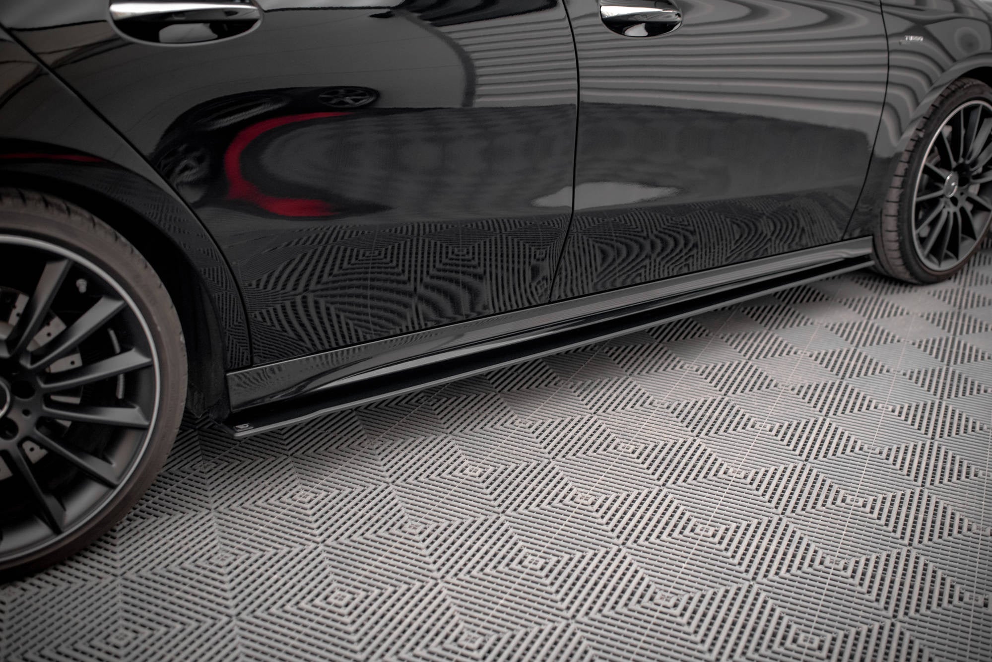 Maxton Design Street Pro Side Skirts Diffusers para Mercedes A35 AMG / AMG-Line Aero Pack W177 - imagen 2
