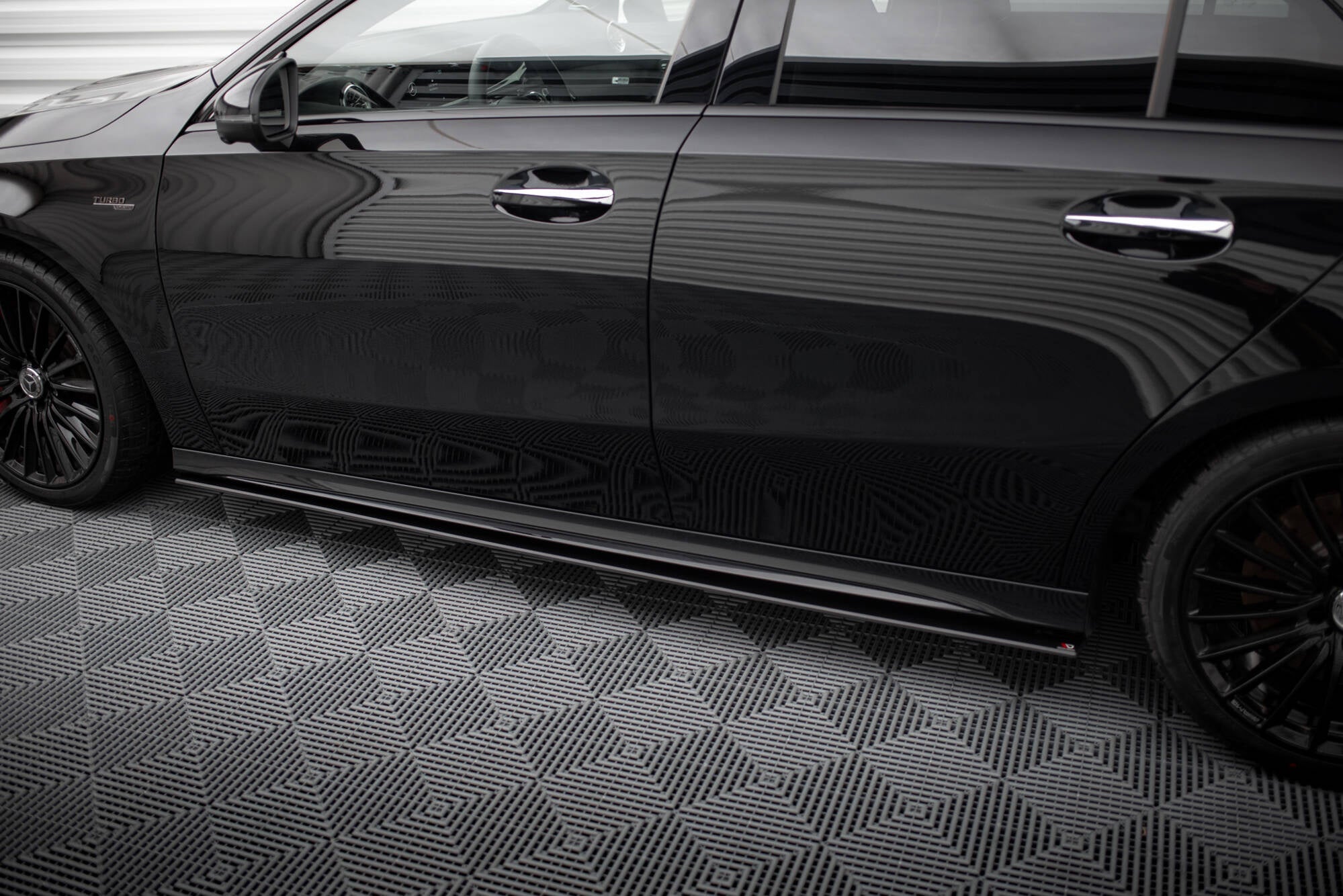 Maxton Design Street Pro Side Skirts Diffusers para Mercedes-AMG A35 W177 Facelift - imagen 3