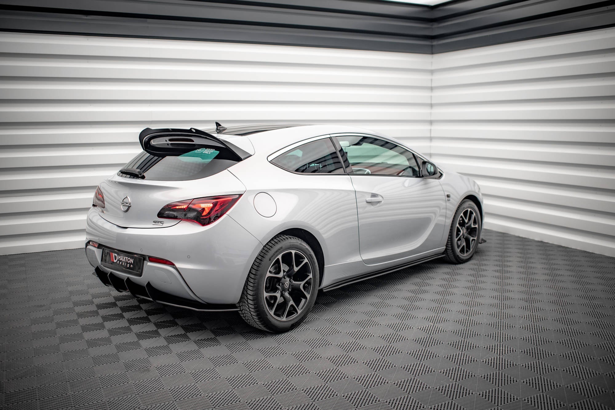 Maxton Design Street Pro Side Skirts Diffusers para Opel Astra GTC OPC-Line J - imagen 2