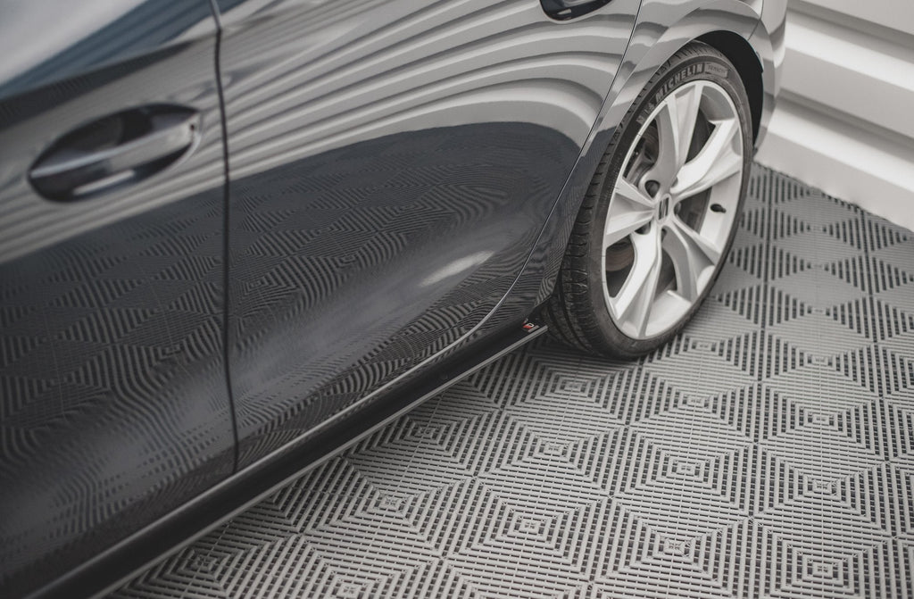Maxton Design Street Pro Side Skirts Diffusers para Seat Leon FR Mk4 - imagen 2
