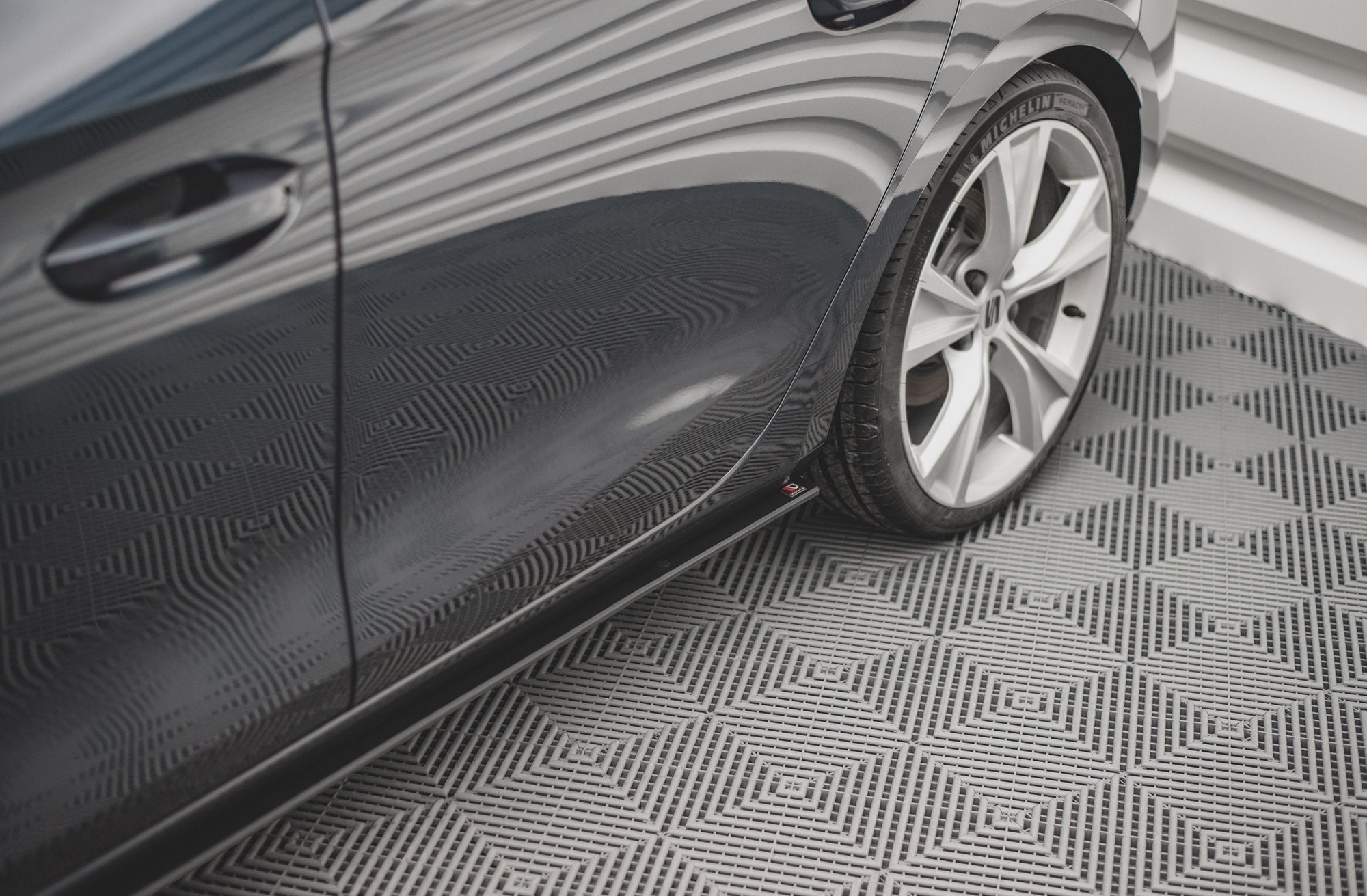 Maxton Design Street Pro Side Skirts Diffusers para Seat Leon FR Mk4 - imagen 2