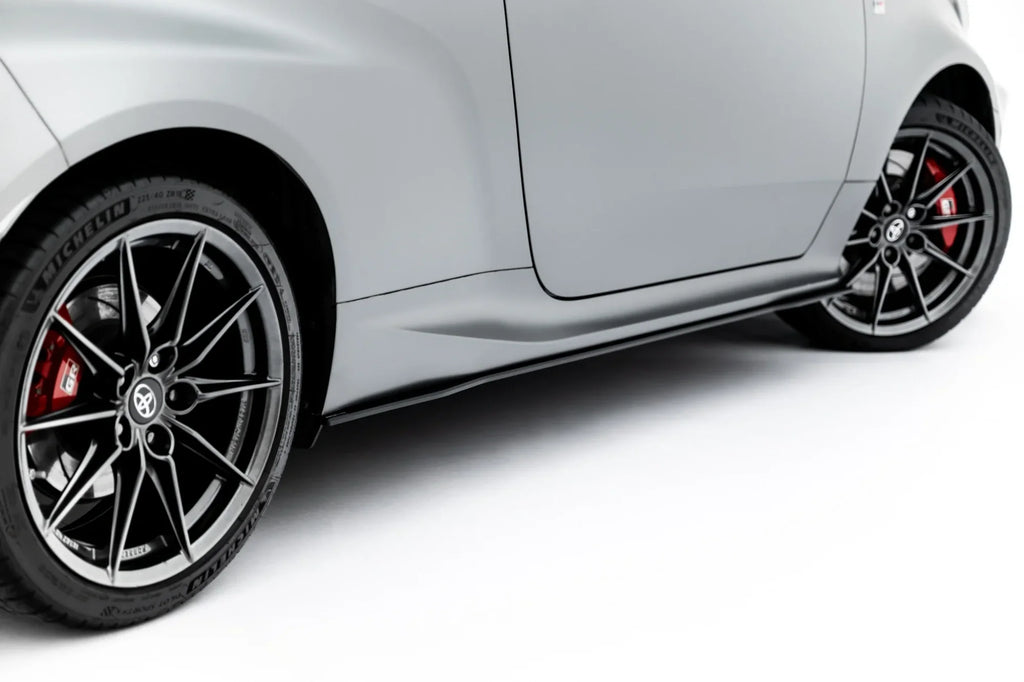 Maxton Design Street Pro Side Skirts Diffusers para Toyota GR Yaris Mk4 Facelift - imagen 4