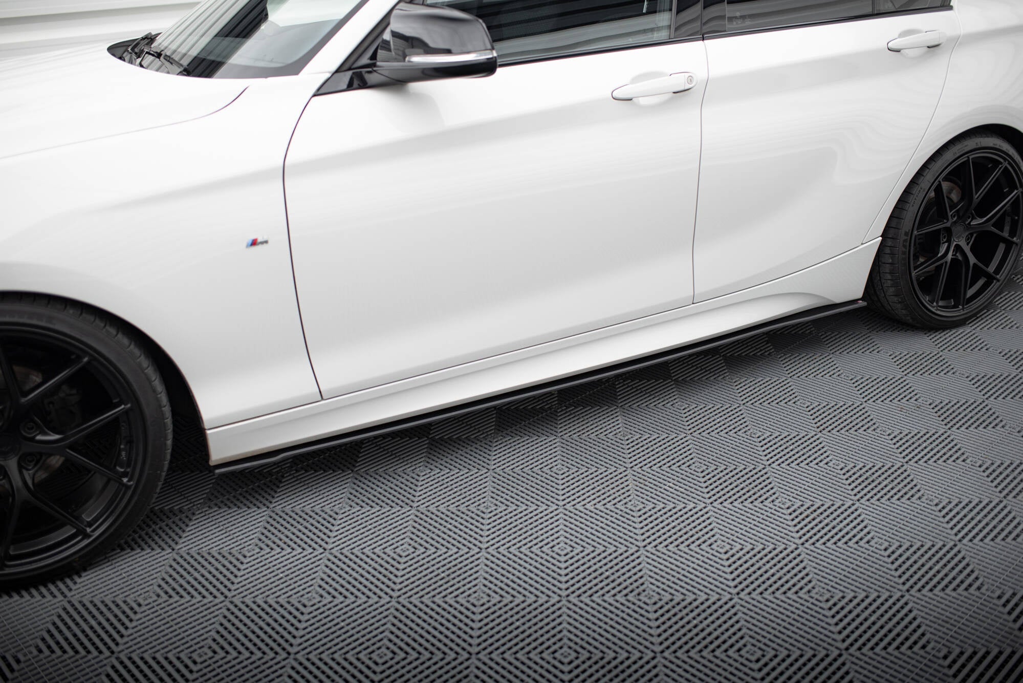 Maxton Design Street Pro Side Skirts Diffusers V.2 para BMW 1 F20 M135i / M140i / M-Pack - imagen 1