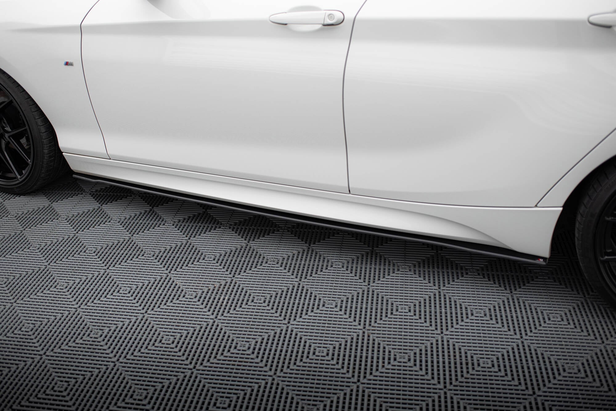 Maxton Design Street Pro Side Skirts Diffusers V.2 para BMW 1 F20 M135i / M140i / M-Pack - imagen 3