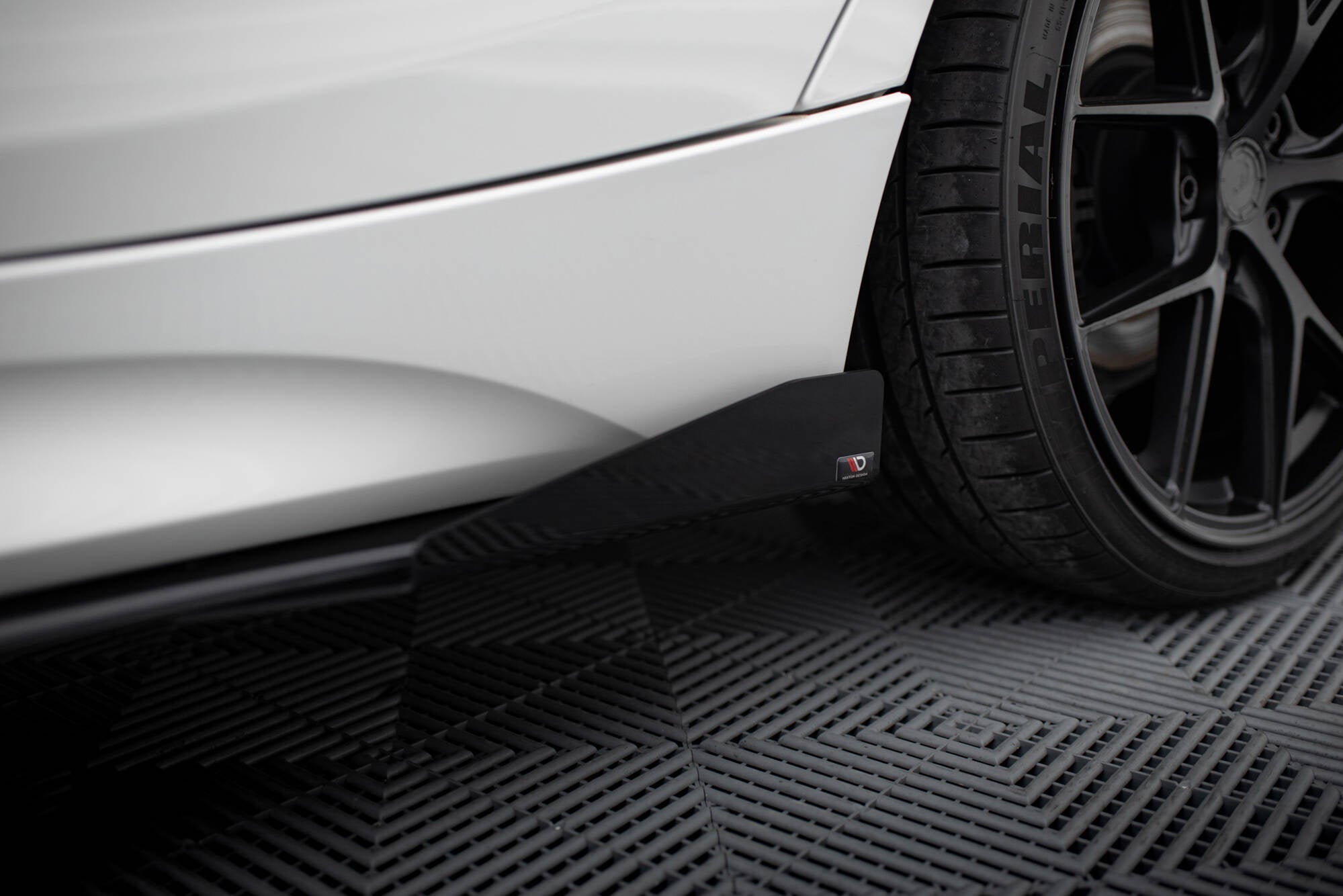 Maxton Design Street Pro Side Skirts Diffusers V.2 + Flaps para BMW 1 F20 M135i / M140i / M-Pack - imagen 4
