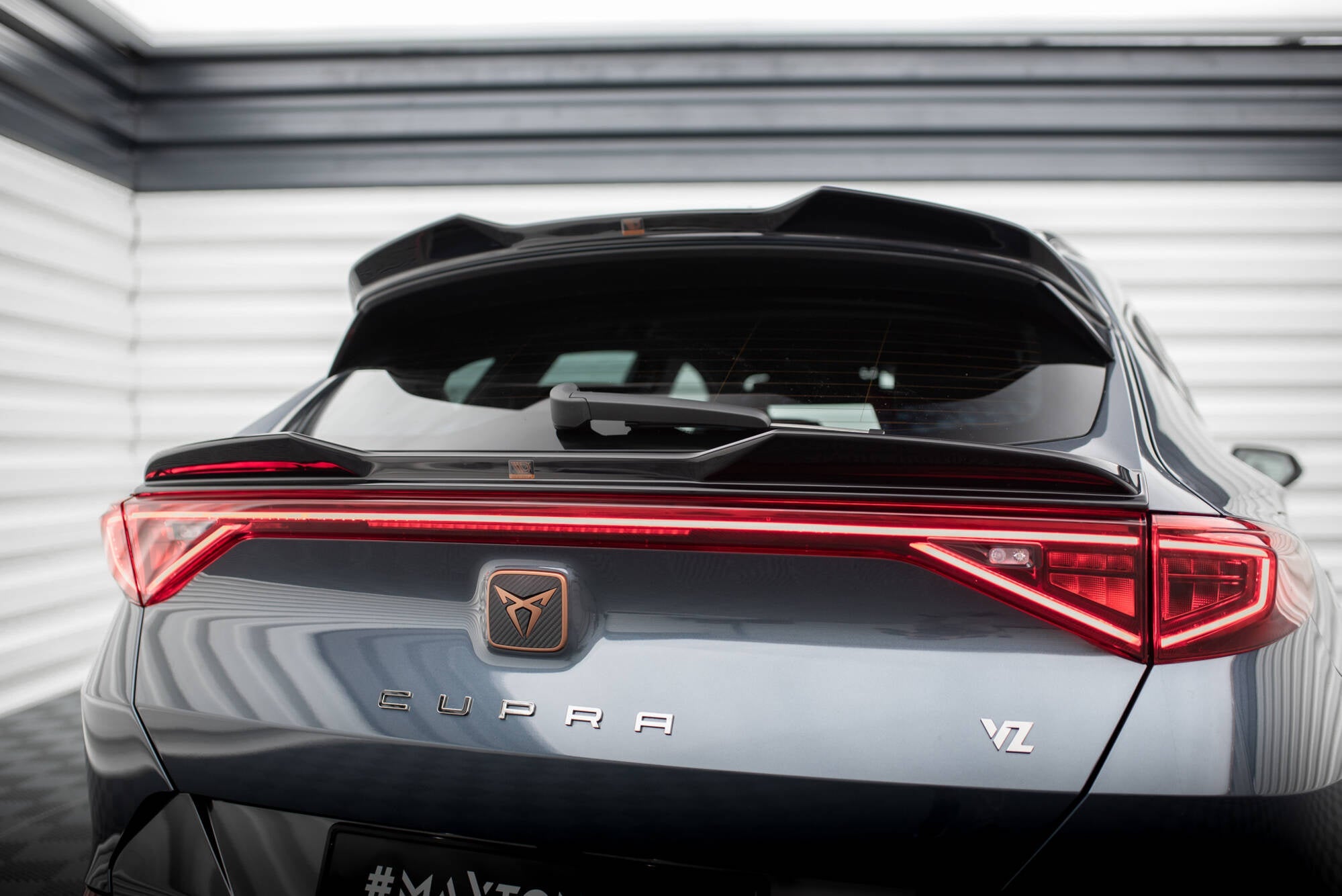 Maxton Design Lower Spoiler Cap 3D para Cupra Formentor Mk1 - imagen 1