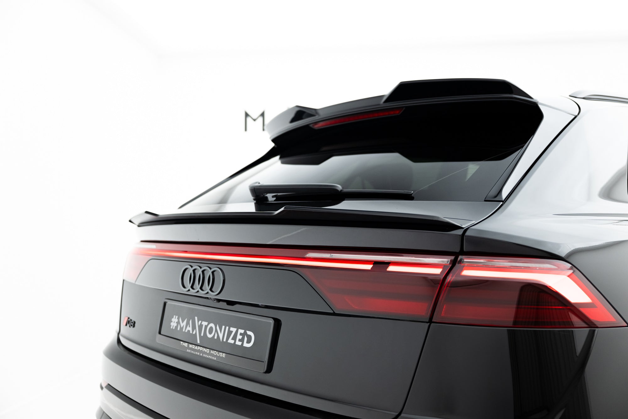 Maxton Design Lower Spoiler Cap V.2 para Audi RSQ8 Mk1 Facelift - imagen 1
