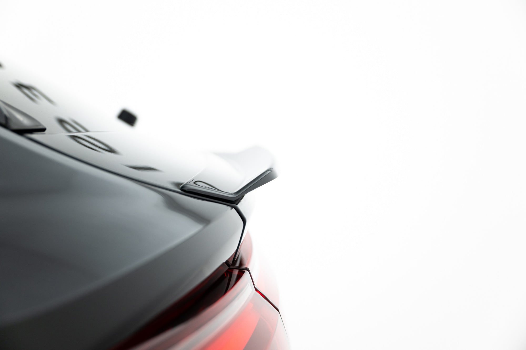 Maxton Design Lower Spoiler Cap V.2 para Audi RSQ8 Mk1 Facelift - imagen 3